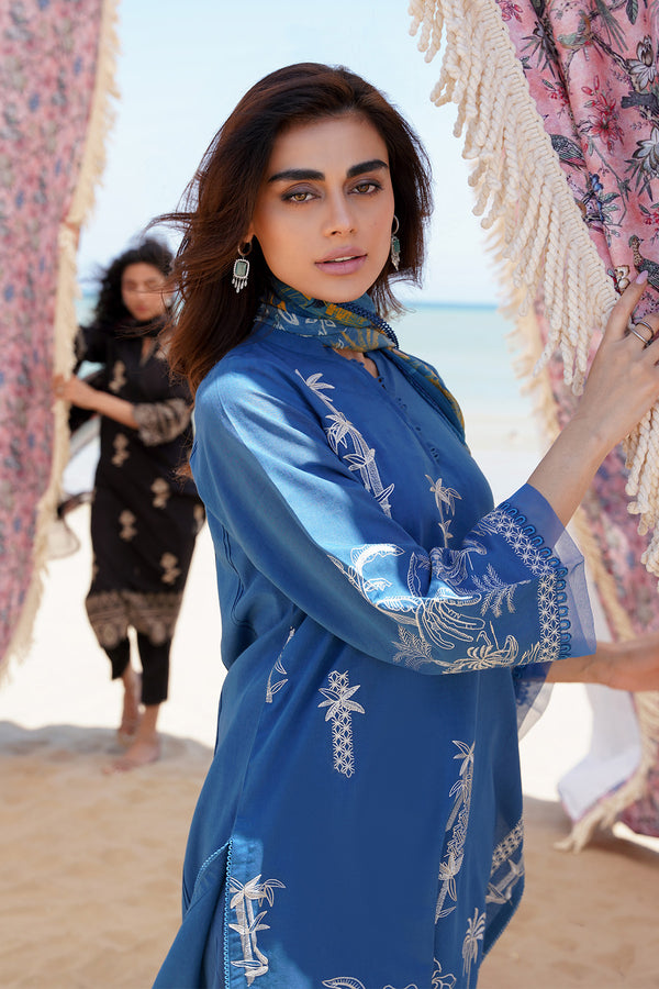 Embroidered Lawn 3 Piece