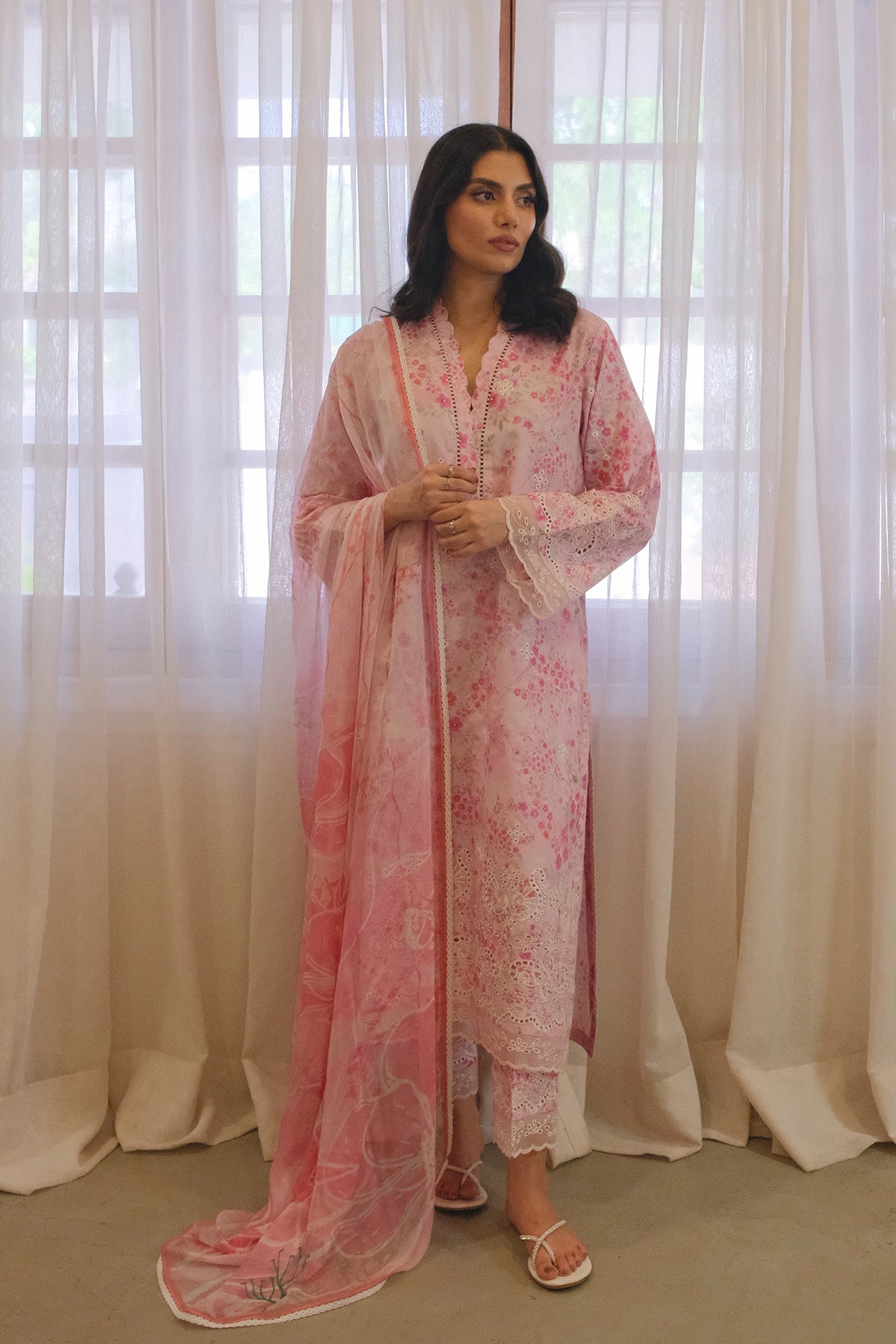 Top quality clothing brand – Sahar